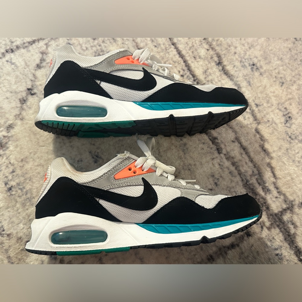 Nike Air Max Correlate